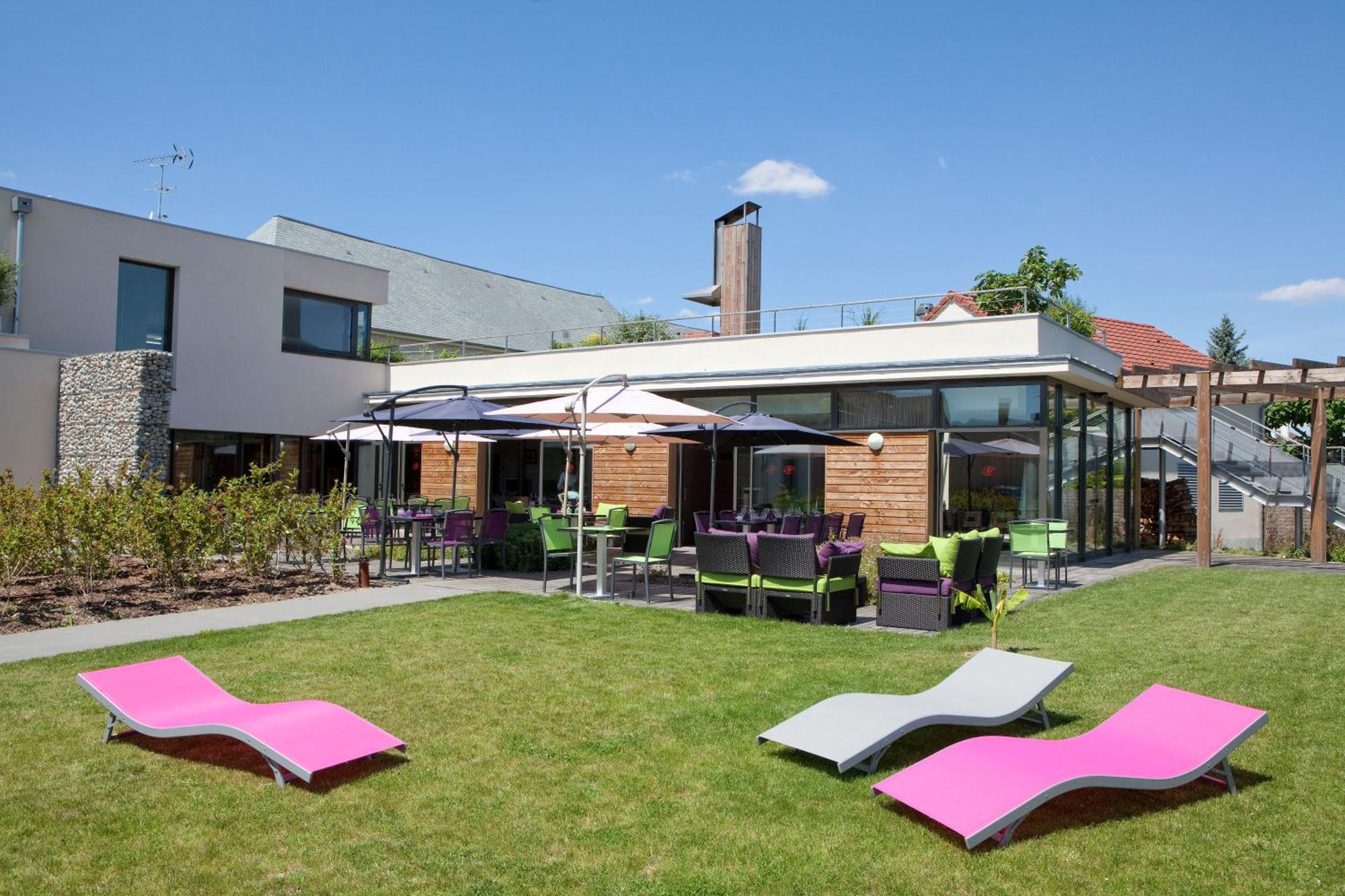 Logis Hotel Terre De Loire Belleville-sur-Loire Exterior photo
